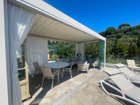 ATTICO ESCLUSIVO VISTA MARE E COLLINA – CLASSE A